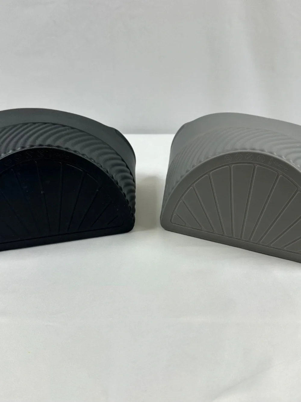Reusable Silicone Slow Cooker Liners for 6-8 Quart Oval Crockpot, Black and Gray